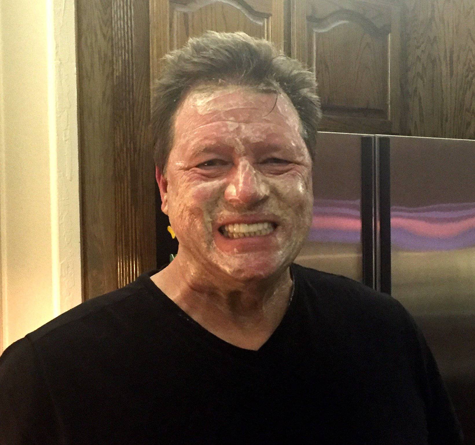 GLP-1 Organic Vitamin C & E Brightening & Tightening Face Mask - 2 oz.