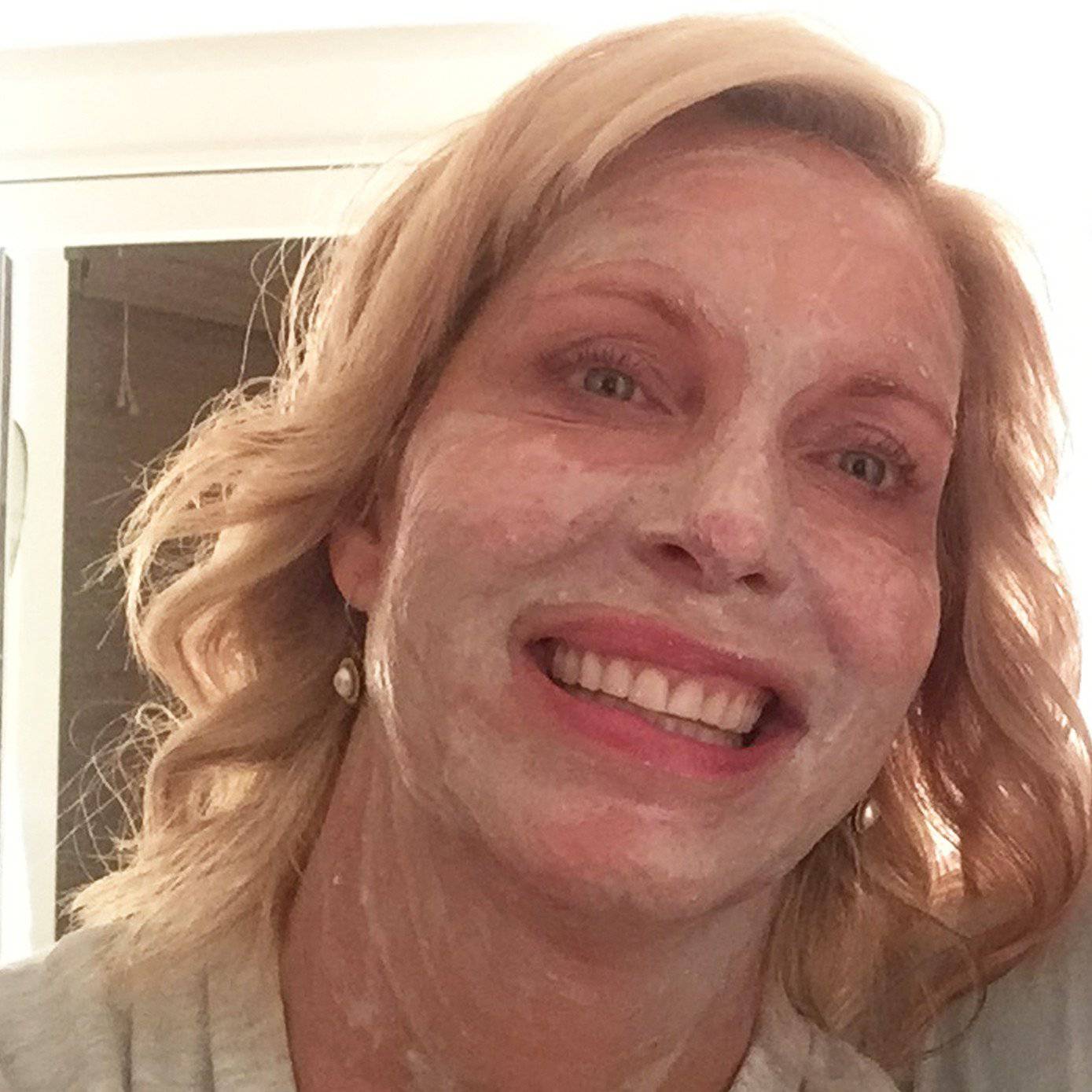 GLP-1 Organic Vitamin C & E Brightening & Tightening Face Mask - 2 oz.